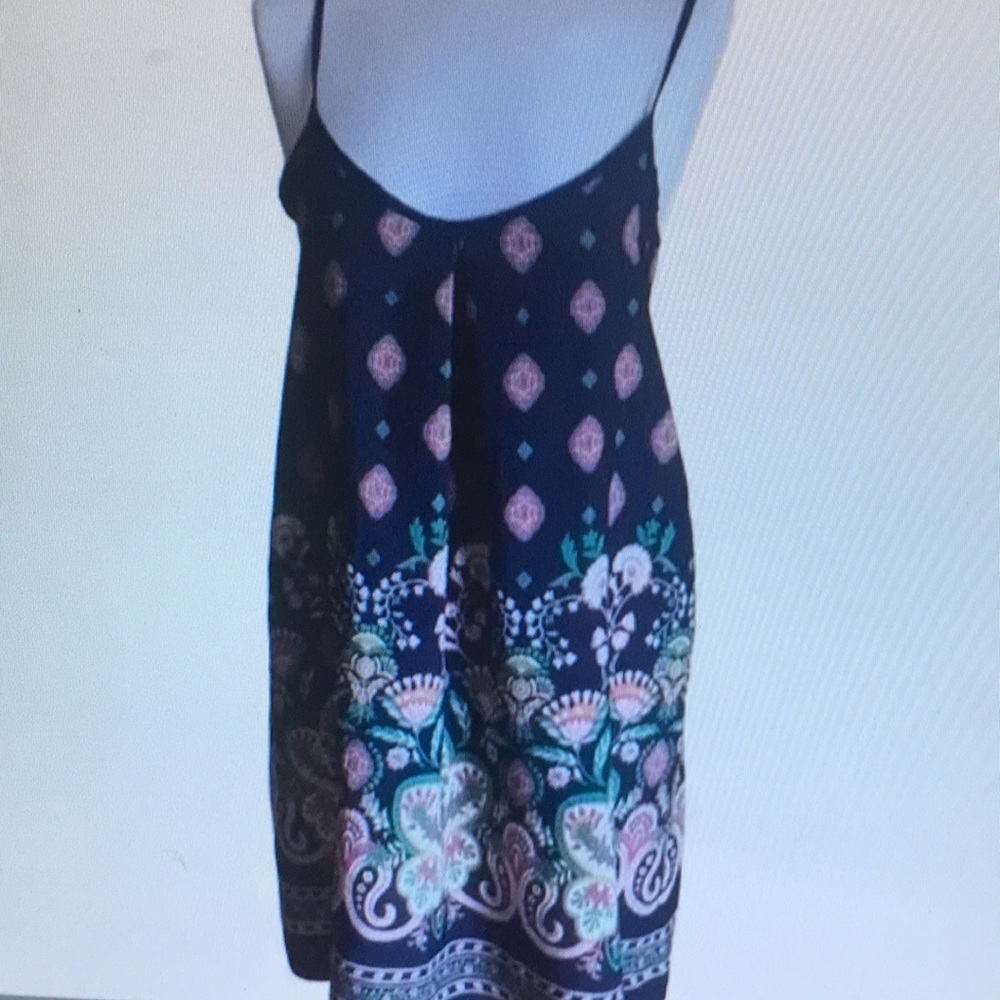 Floral Patterned Sleeveless Dress